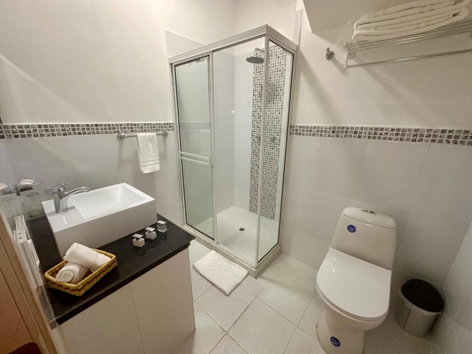 On Apartasuites Apartahotel 4*
